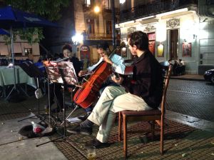 Musicians at Plaza Dorrego