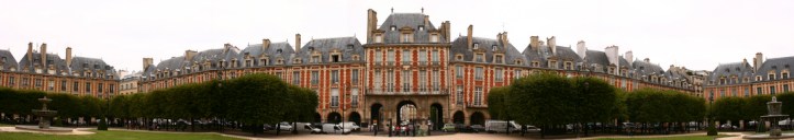 Place des Vosges Pano